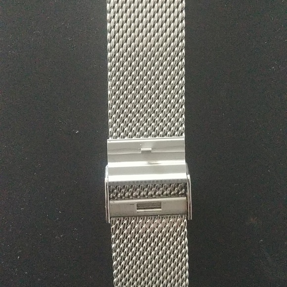 Dufa Mesh Watch Band - Picture 8 of 8